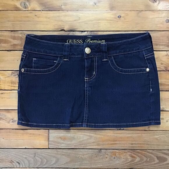 GOLD Premium Guess denim mini skirt dark blue gold sexy low rise in size 28 - Picture 4 of 16